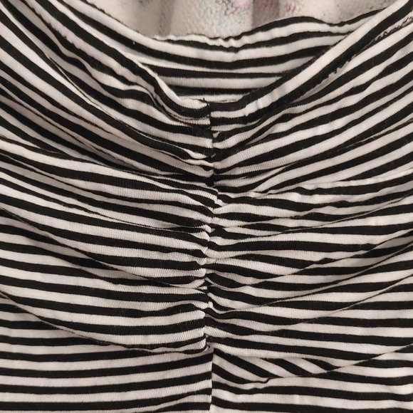 Black & White Striped Cinch Front Girls Off-The-Shoulder Top - Picture 3 of 4